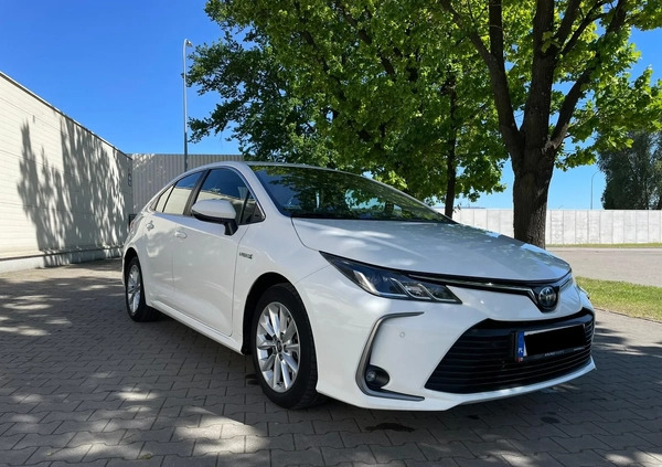 Toyota Corolla cena 72900 przebieg: 175000, rok produkcji 2020 z Białystok małe 37